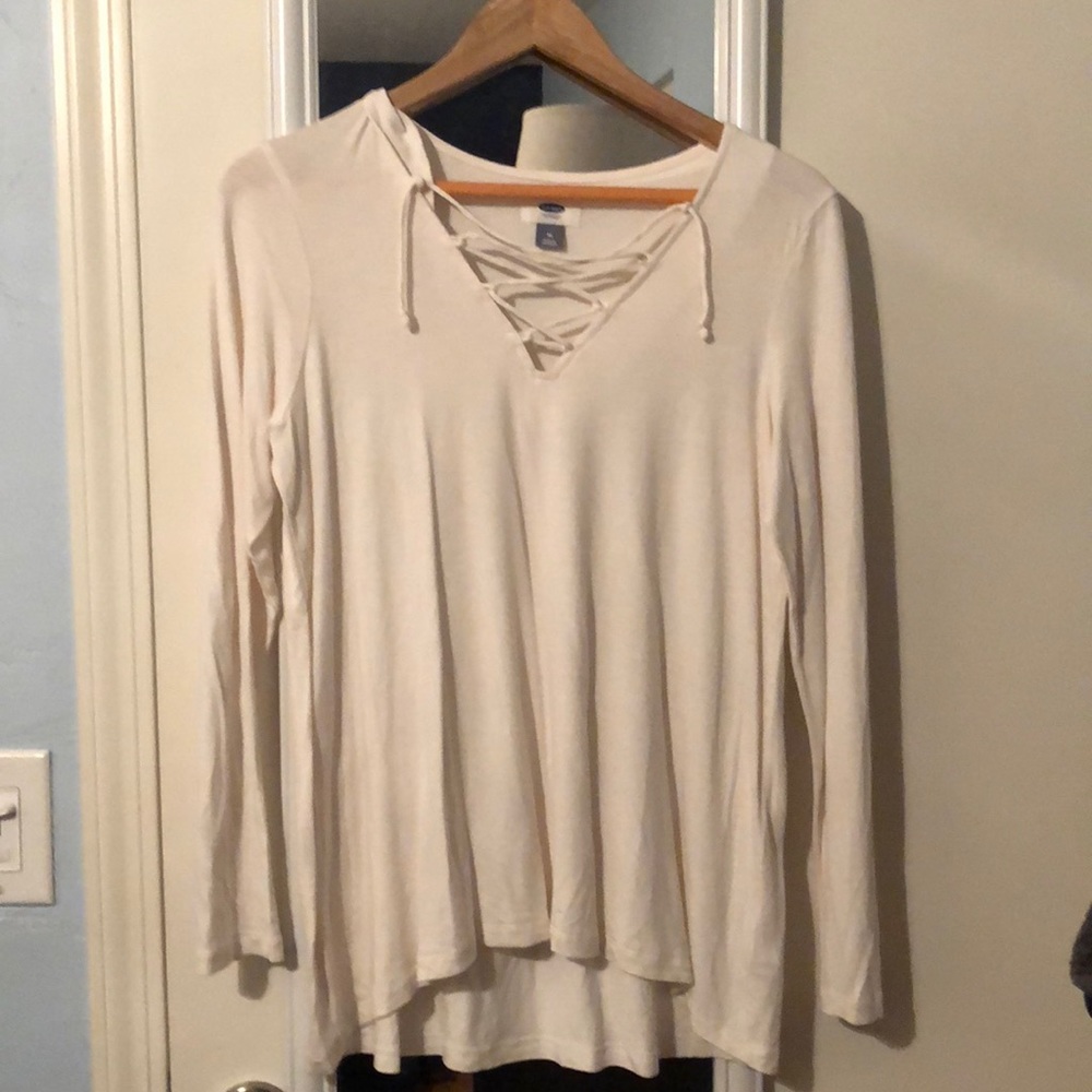 White chest laced long sleeve shirt